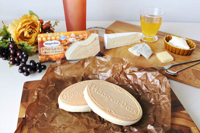 ハーゲンダッツ クリスピーサンド『クアトロフォルマッジ～4種のチーズとはちみつ～』